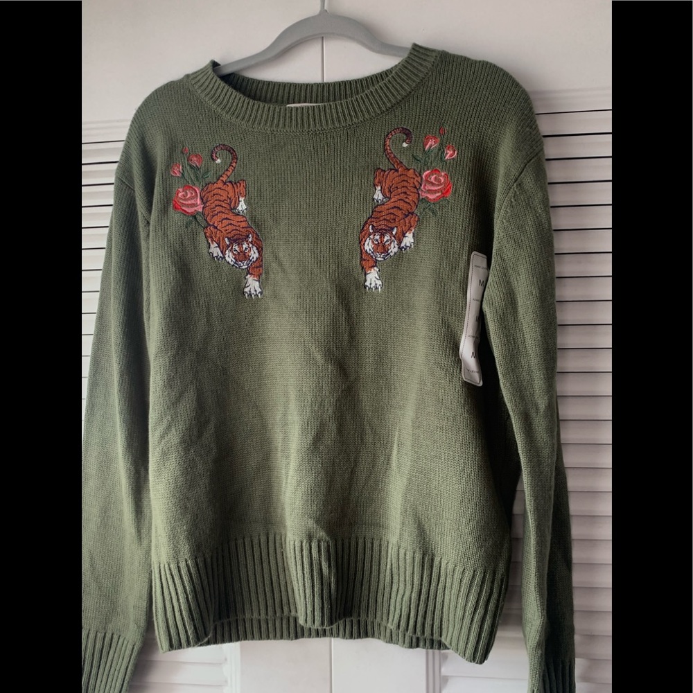 Olive color Adam Levine sweater